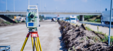 surveyor's measuring device