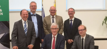 Clusterpact ondertekening