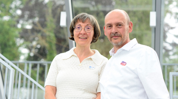 Wendy Van Moer en Marc De Haen, de twee verantwoordelijken van de VUB STEAMacademie.