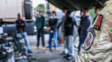 11 Bataljon Genie kreeg bezoek van zes scholen uit richtingen Elektriciteit, Mechanische Vormgeving, Lassen, Autotechniek en onderhoudsmechanica, Preventief onderhoud en Sportbegeleiding, i.s.m. RTC Oost-Vlaanderen.
