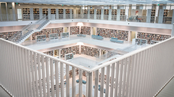 grote, moderne bibliotheek