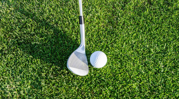 Golfstick en golfballetje